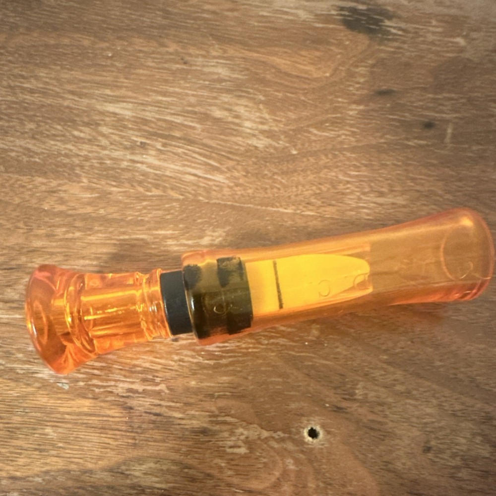 Orange Plastic Reed Hunting Game Call Single Duck Call Set Includes Reed Call
