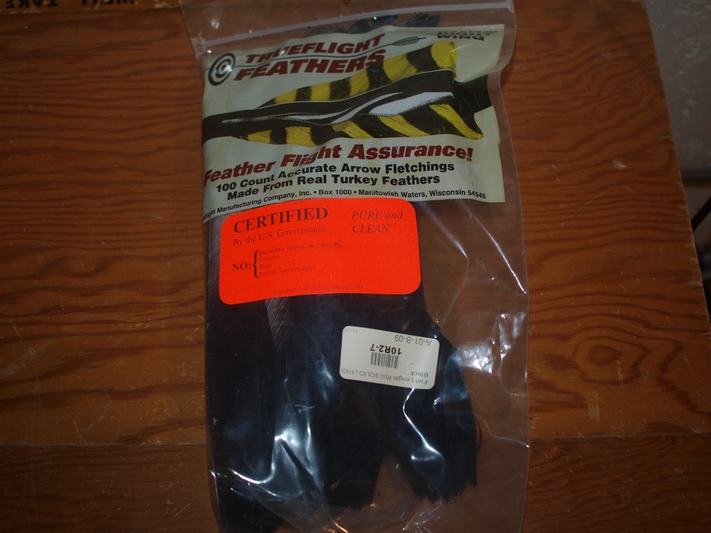 Trueflight Feathers Full Length Right Wing. Black 100 count Pack.