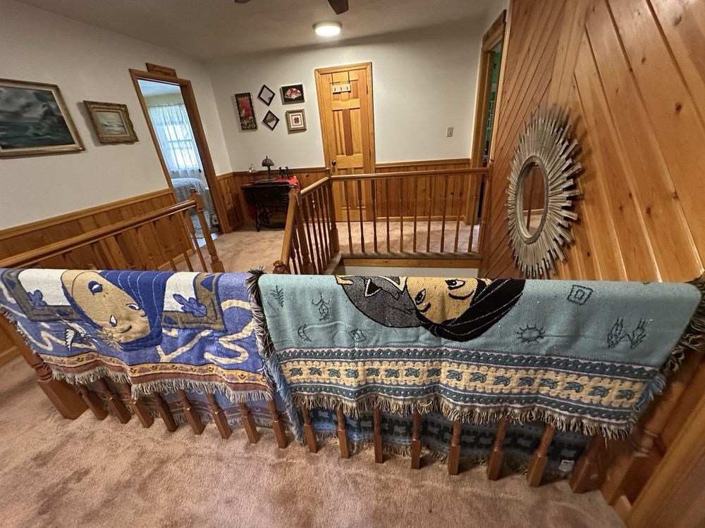 2 Pocahontas Blankets Tapestry Throws 1995, Some Snags