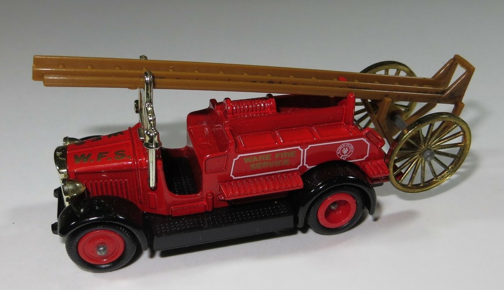 1983 LLEDO Days Gone WARE FIRE ENGINE NICE O2-100720