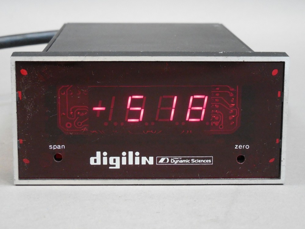 Digilin Dynamic Sciences 5332B-13-PM-0 Indicator Panel USED