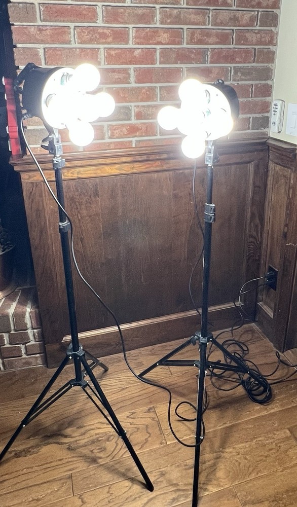 Two Lightweight Tripod Stand with 5 separate lights