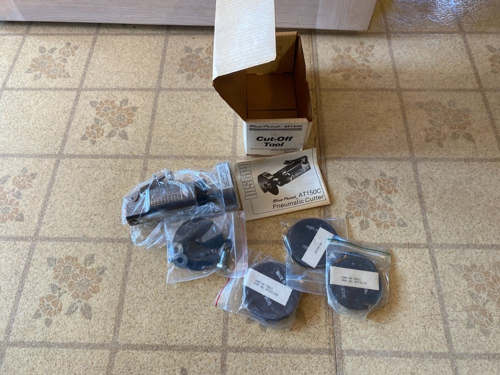 Blue Point / Snap on pneumatic cut off tool, AT150c , Nos