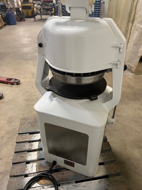 Dutchess 36 Part Divider Rounder - Model JN - Refurbished