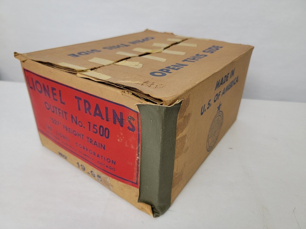 Lionel Postwar Set #1500 3 Car Freight Set