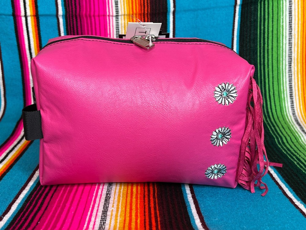 CONCHO ~ MAKEUP/TOILETRY ~ BAG