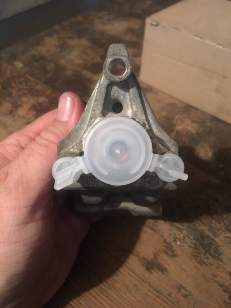 Used OEM Mack DEF Dosing Unit 22391565