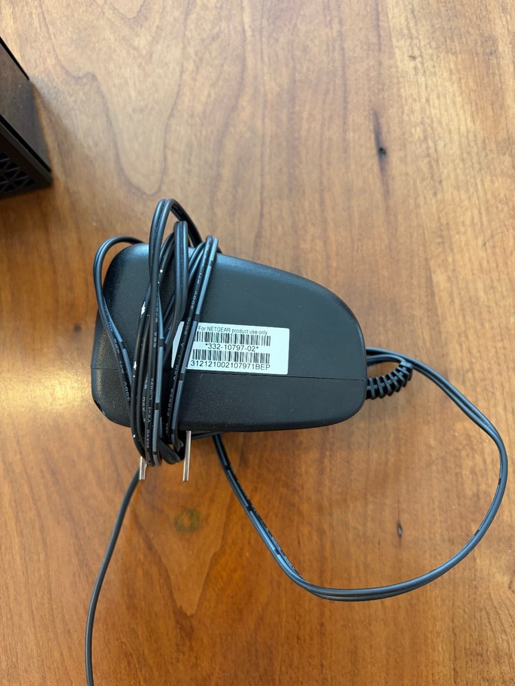 NETGEAR Cable Modem with Built-in WiFi Router (C6230) Missing Original Box