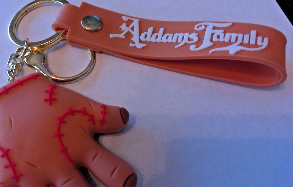 ADDAMS FAMILY THING 3D KEYCHAIN