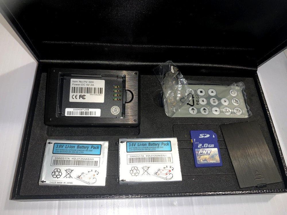 Micro DVR with LCD PV-500