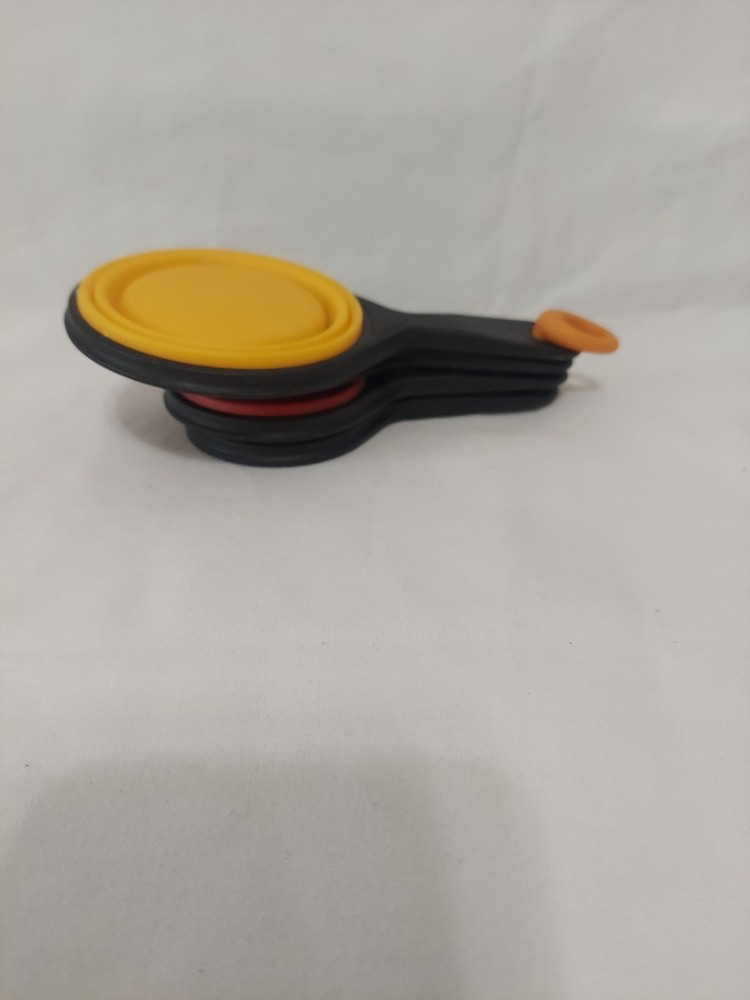 Collapsible Silicone Measuring Cup Set 4-Piece Adjustable Measuring