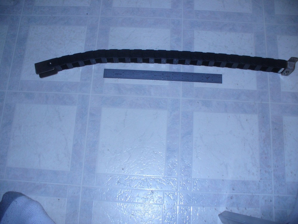 e-chain cable carrier
