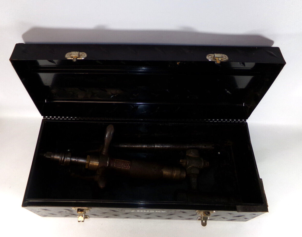 Mueller E-5 Drilling Machine, Model No. 5, w/ LubOSeal & 1-1/2" Shell Cutter