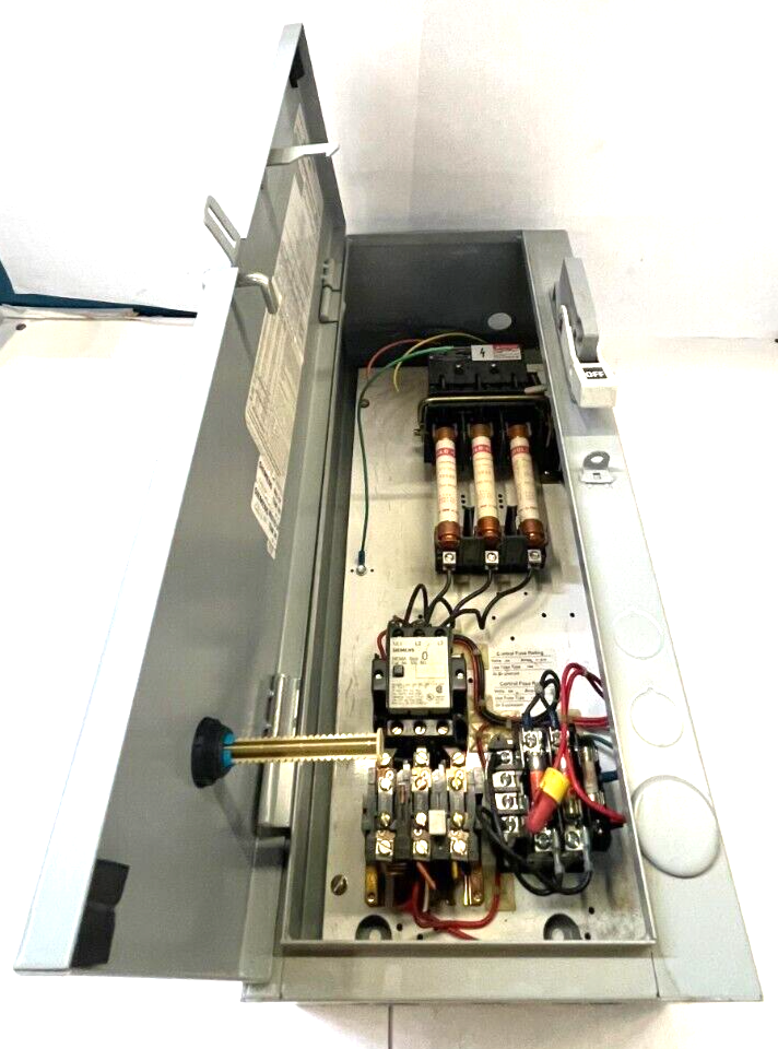 SIEMENS SCF B11 NEMA SIZE 0 COMBINATION MOTOR CONTROLLER