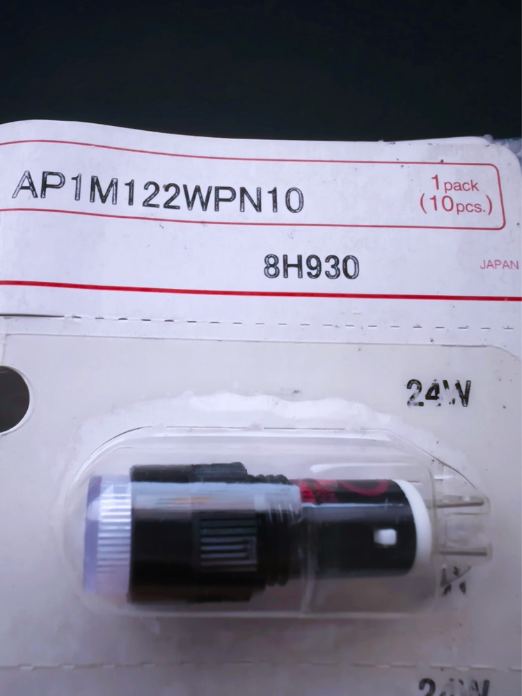 1Pcs - AP1M122W IDEC Flat Miniature Pilot Light LED White 24V AC/DC ±10%