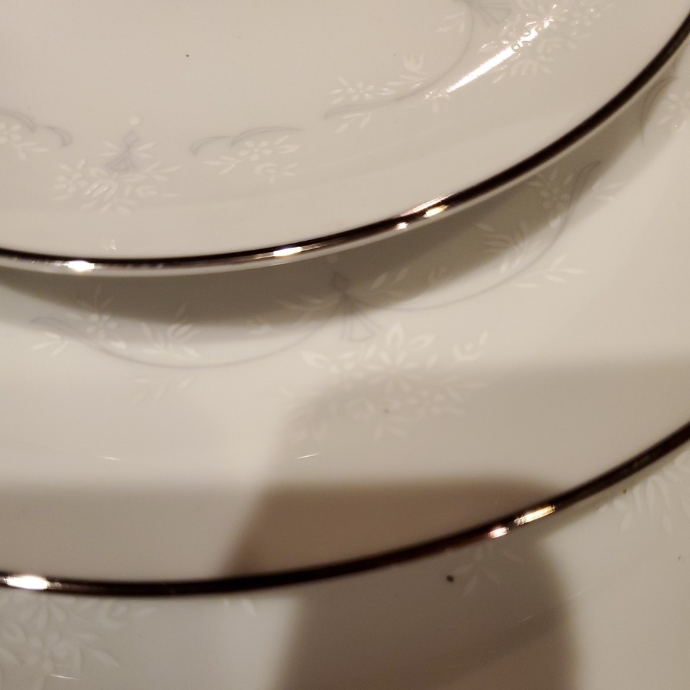 Noritake Whitebrook 4-Piece Place Setting – Multiple Sets Available