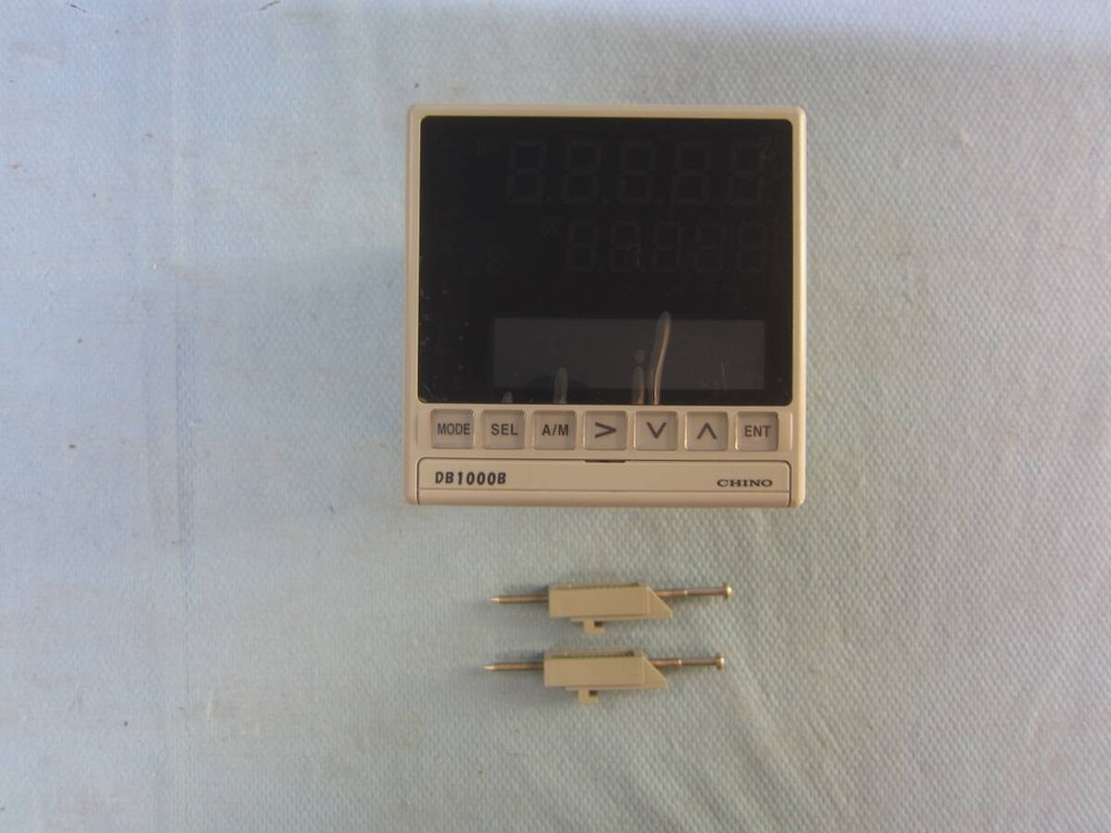 CHINO DB1000B Digital Temperature Controller Indicator From Japan