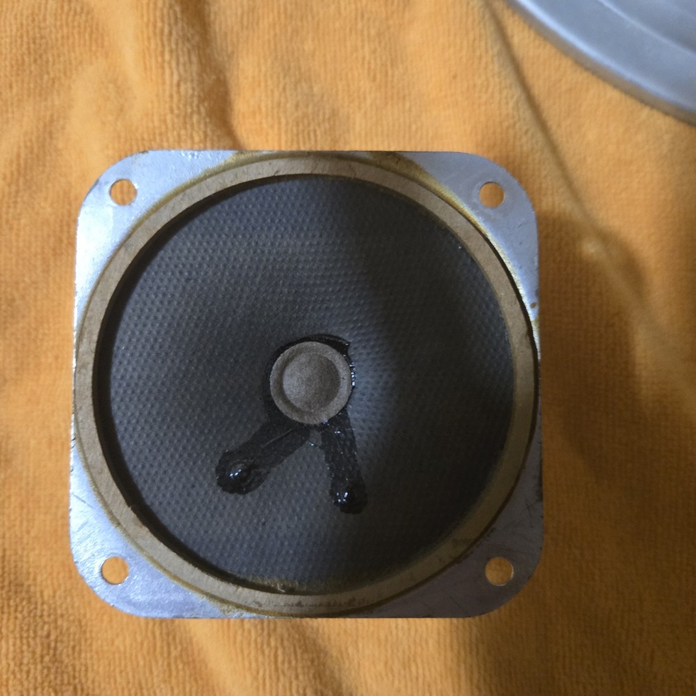 Pilot Model S131 Speaker Set and Control Module. All Working!