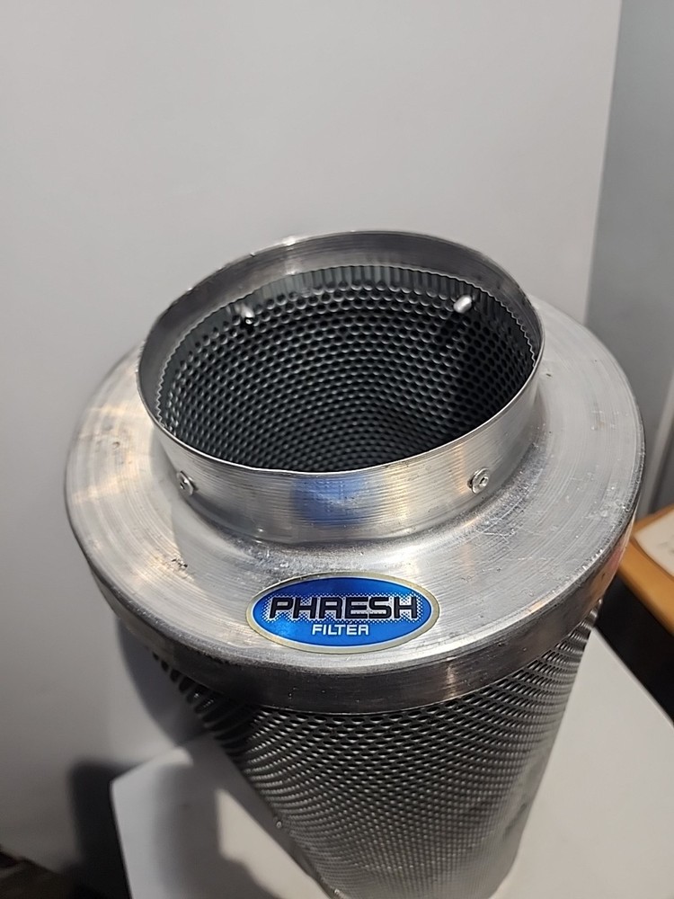 Phresh Filter  9 1/2" x 24"  6" Connection