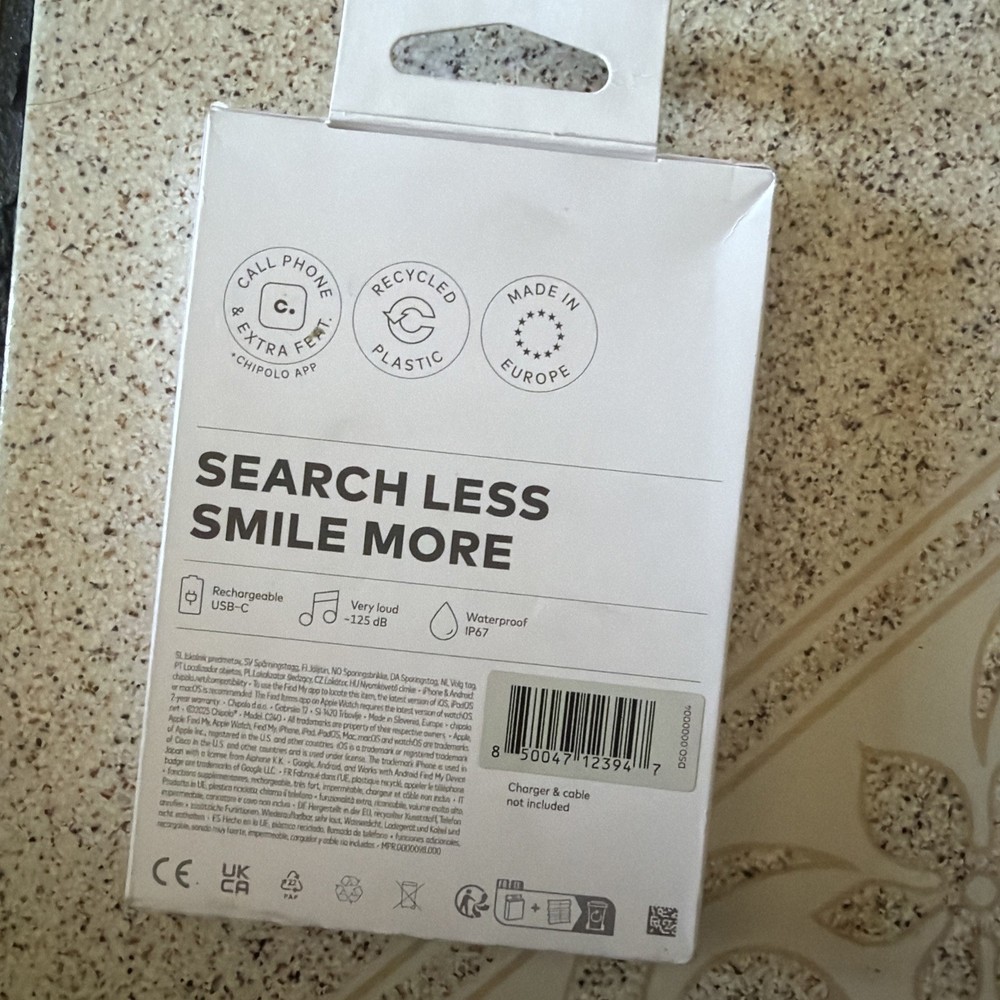 Chipolo LOOP - Rechargeable Bluetooth Tracker for Key
