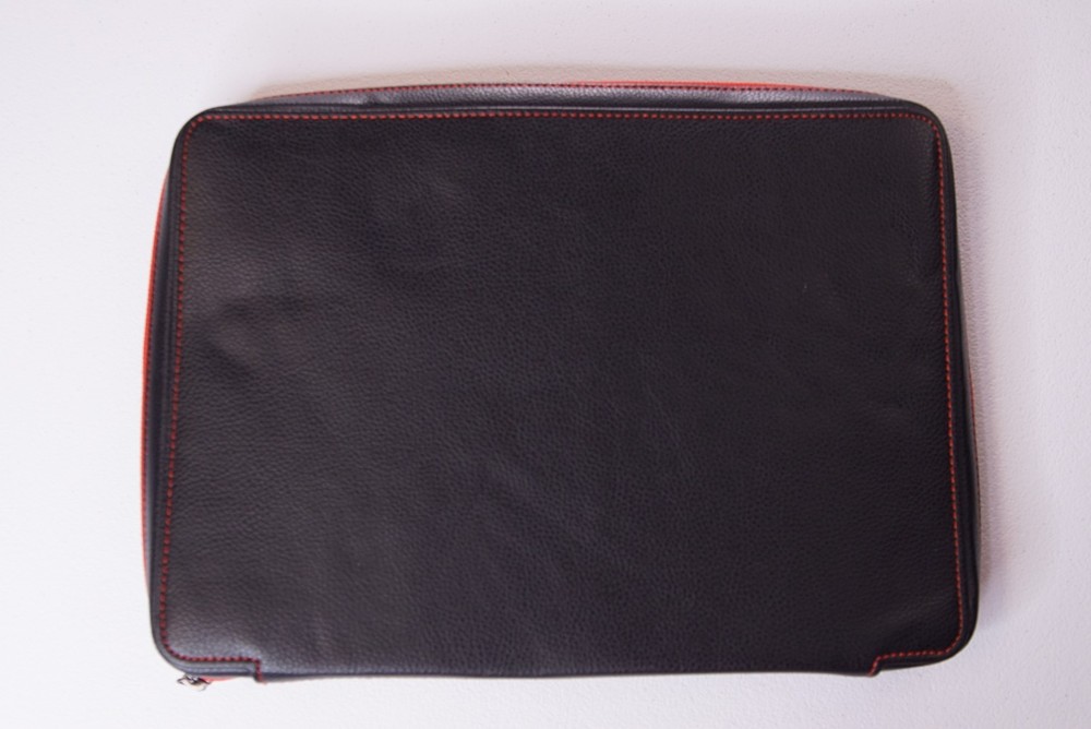 ISKIN SOHO Tablet Sleeve RED/Black