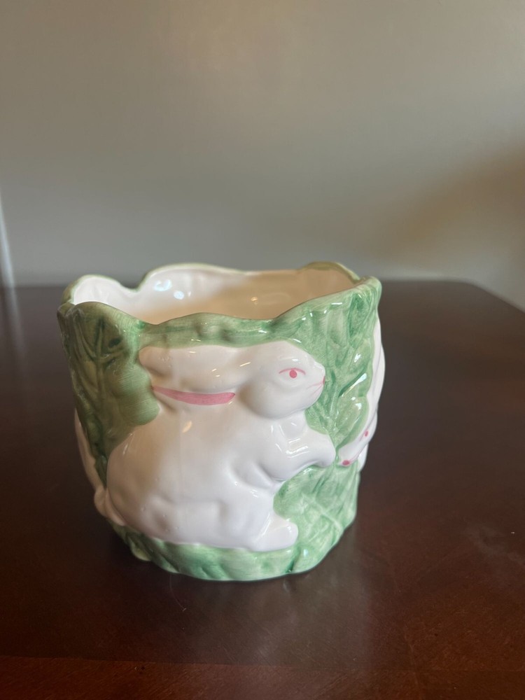 Vintage Ceramic Rabbit Planter/ candy dish cabbage Leaf C pic 4 easter decor