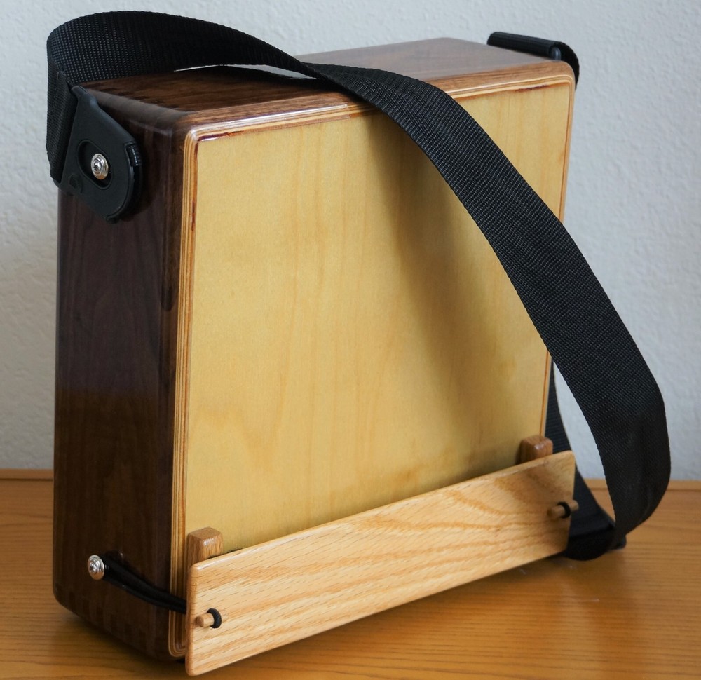 Rodilla Cajon...Walnut Model 12"