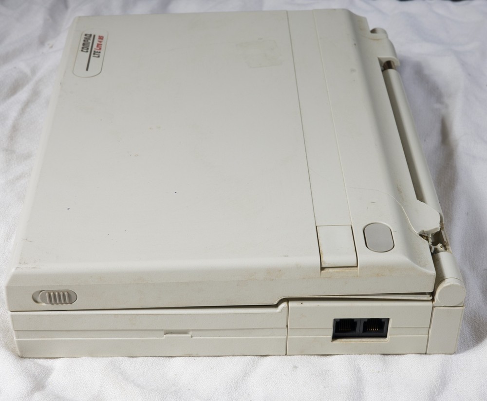 Vintage Compaq LTE Lite 4/25 2810E 486 untested 02
