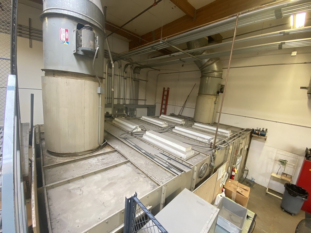 Used walk in paint booth