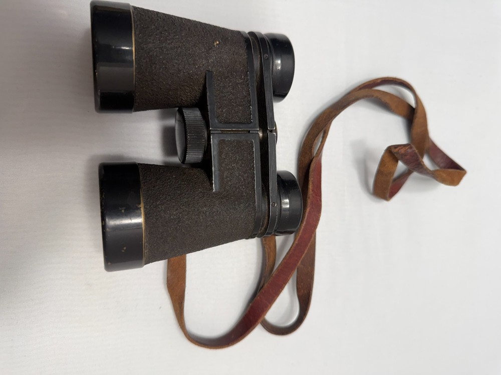 Japanese WWII Compact Binocular 4x10 with Canvas Case