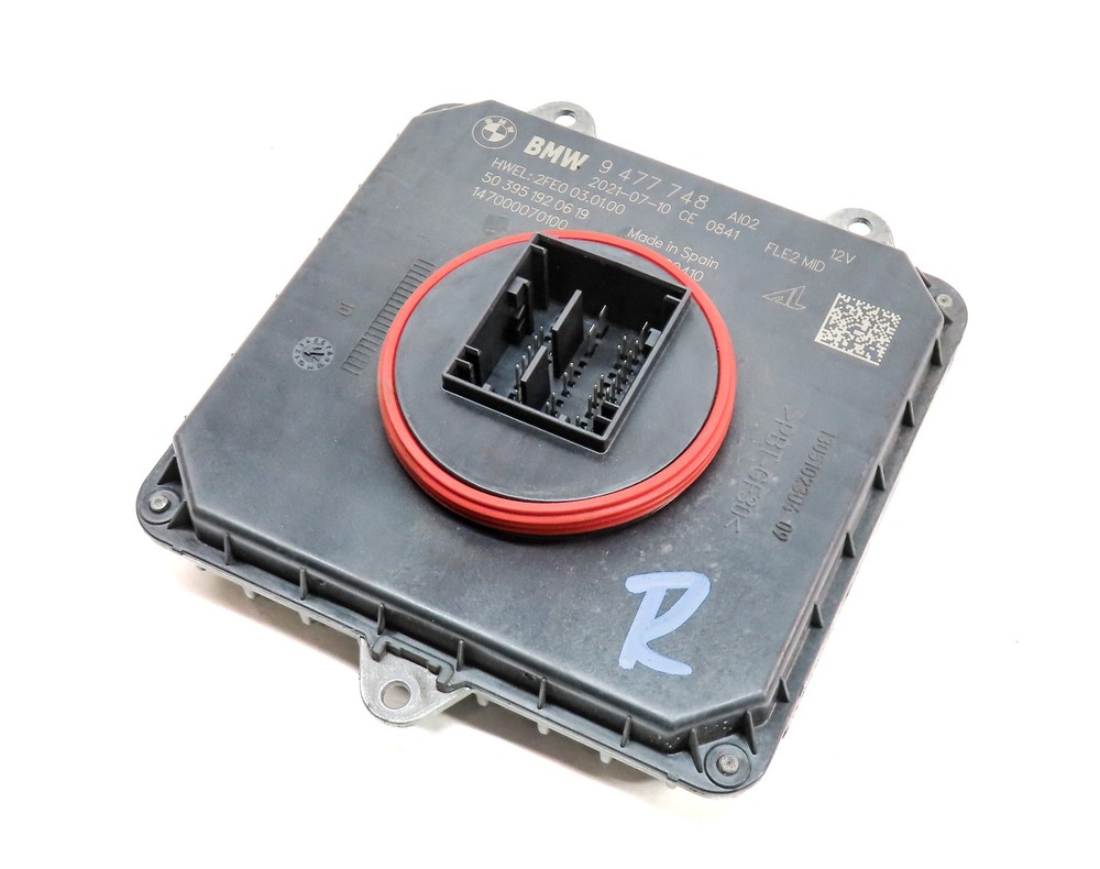 2022 BMW X2 (F39) FRONT RIGHT PASSENGER LED HEADLIGHT RANGE CONTROL MODULE