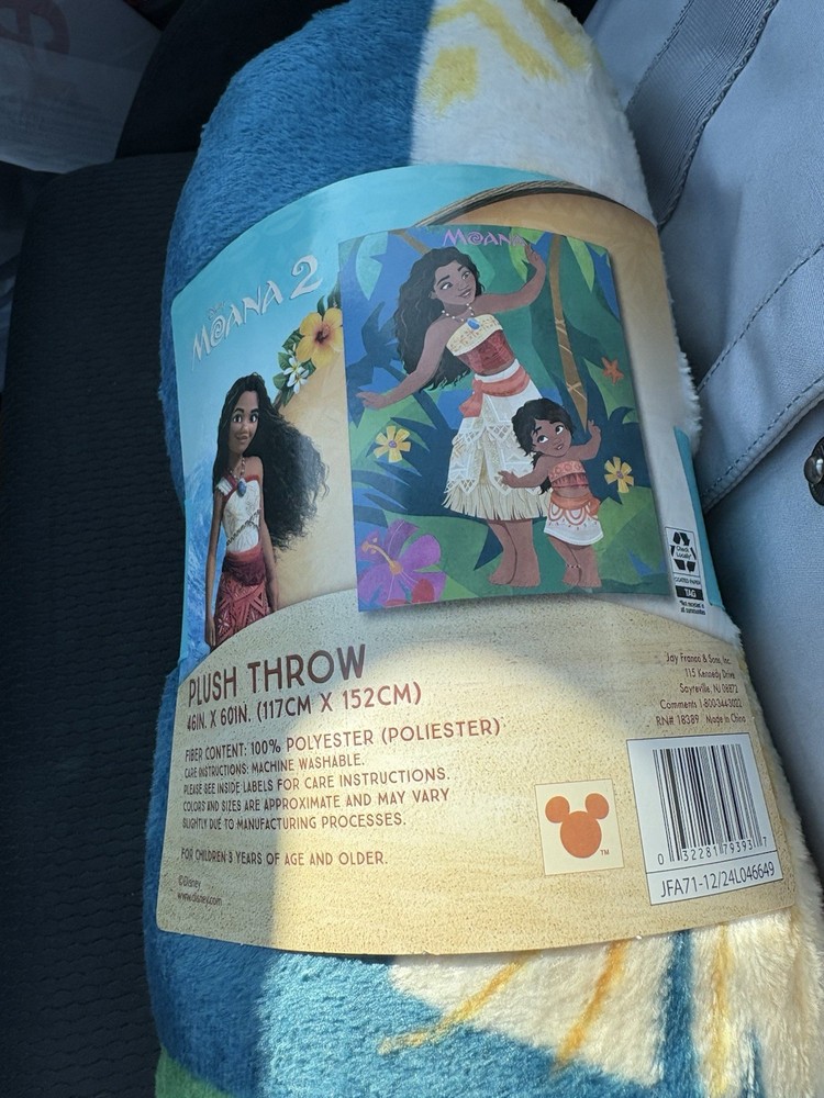 Moana Throw Blanket 46"x60" Multicolor