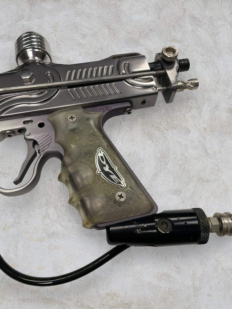 Dye Jackal Paintball Marker