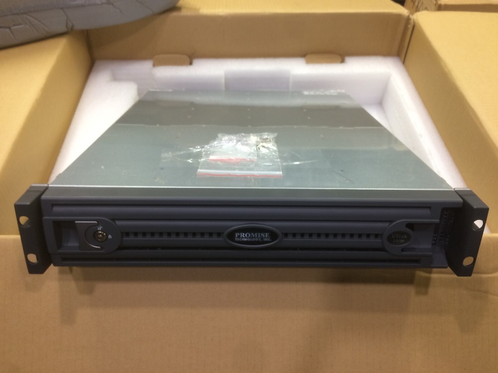 PROMISE TECHNOLOGY VTRAK E310S EMPTY CHASSIS LOCKABLE W KEYS