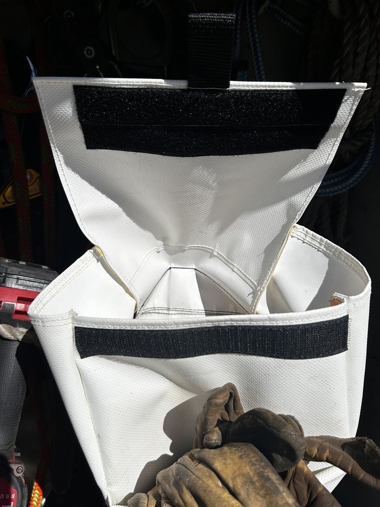 Primary Glove Bag White