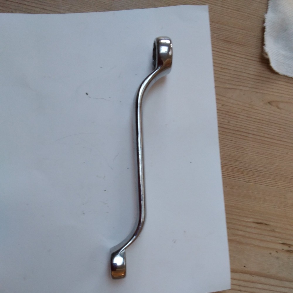Britool Ring Spanner 5/8AF X 11/16AF. 6RB6268