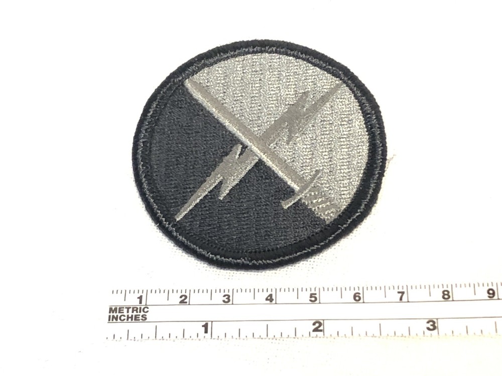 US MILITARY PATCH UNIFORM ARMY ACU 1ST IO CMD INFORMATION OPS SUBDUED HOOK LOOP