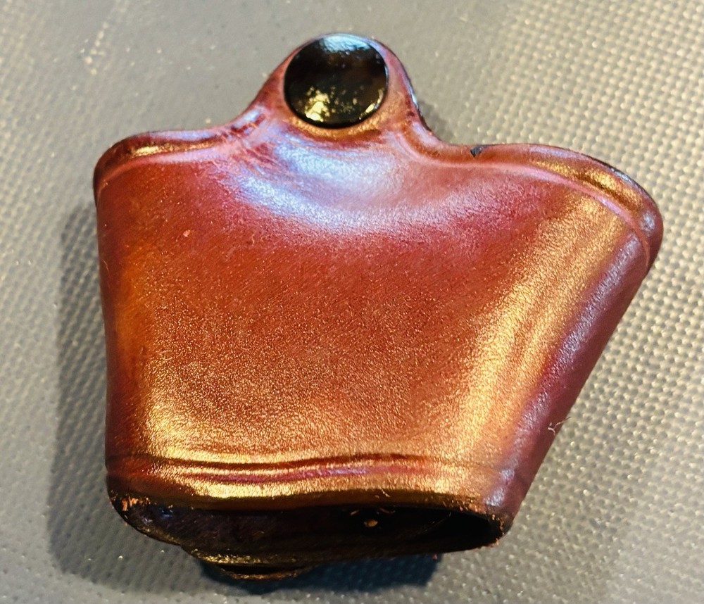 Don Hume Brown Leather C306 Cuff Case