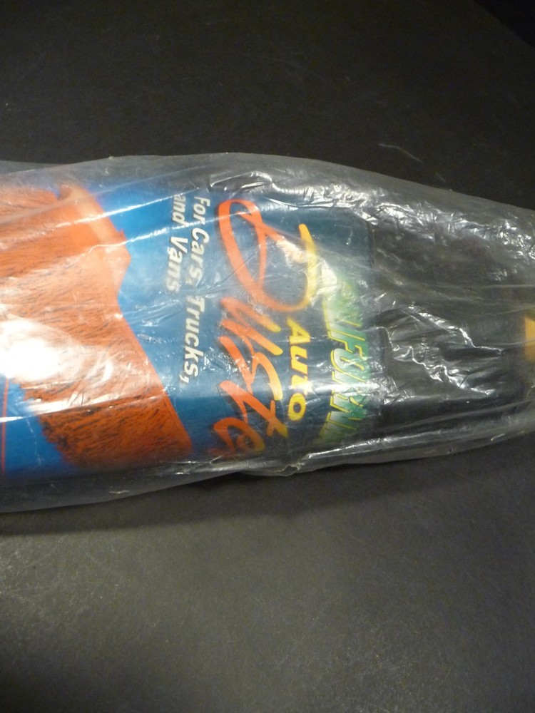 California Auto Duster with Wooden Handle