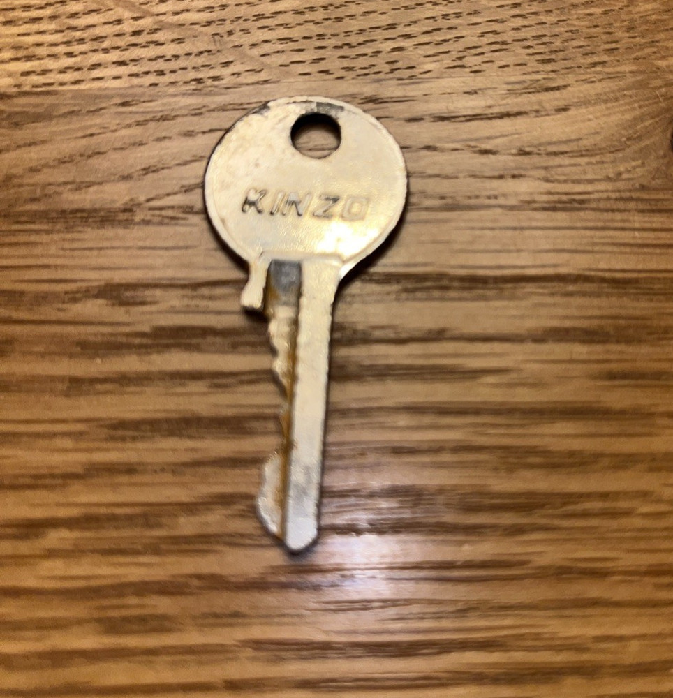KINZO KEY VINTAGE