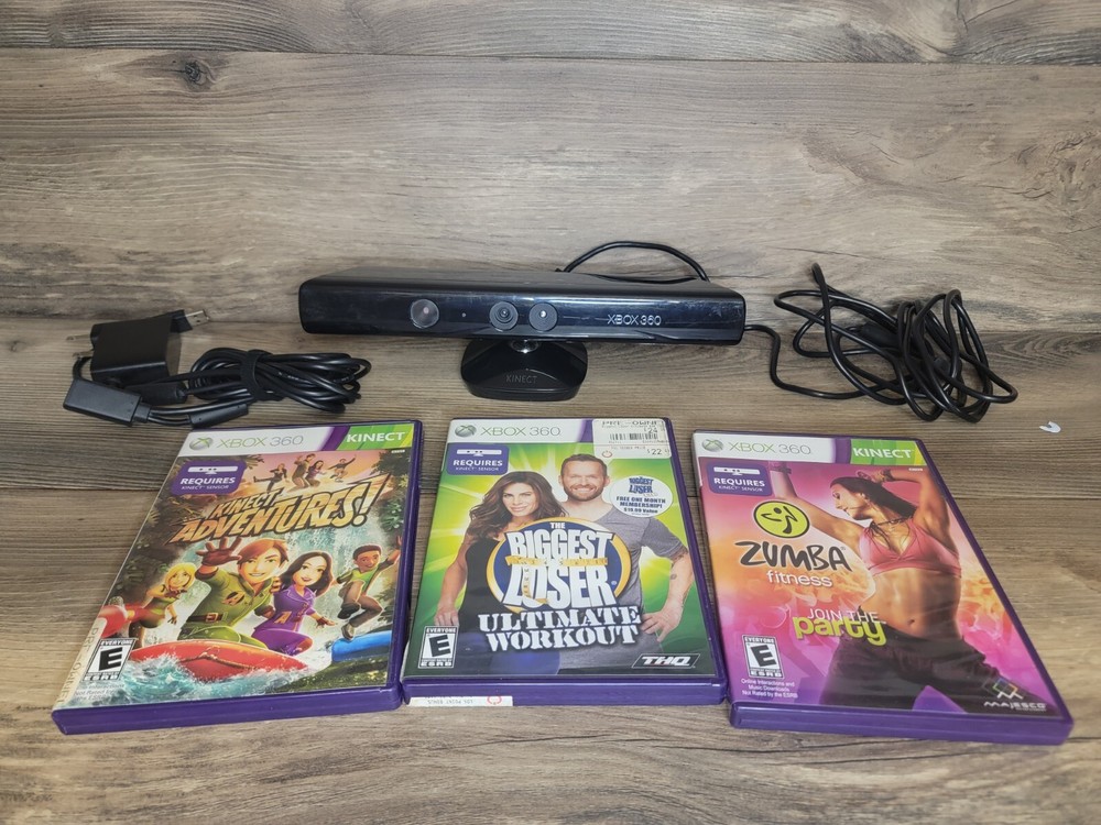 Microsoft Xbox 360 Black Kinect 1414 Wired Motion Sensor Camera & 3 Games