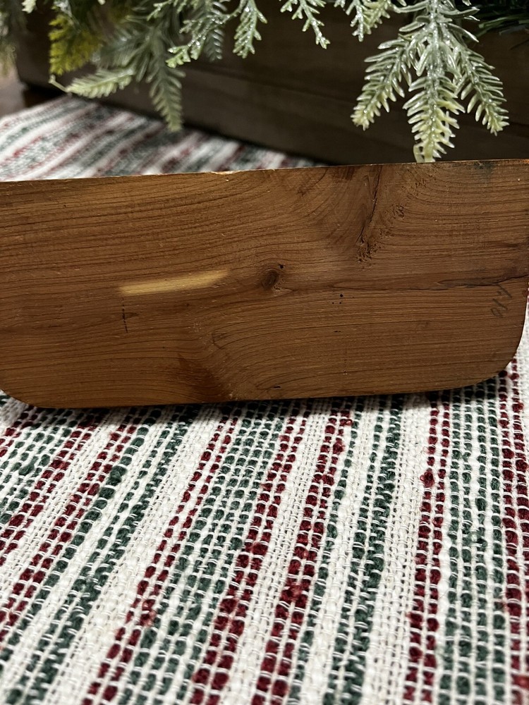 Vintage pin cushion thread Spool holder