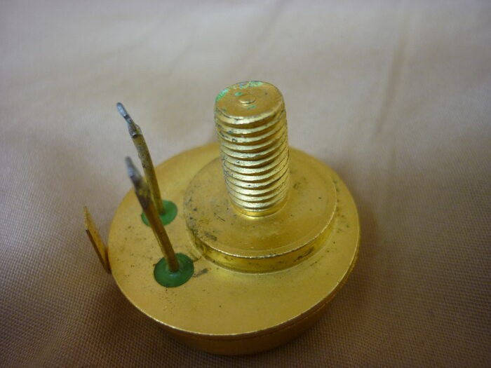 Microchip Technology Transistor USN 2N1016B 6708 A Vintage Electronics 26A069