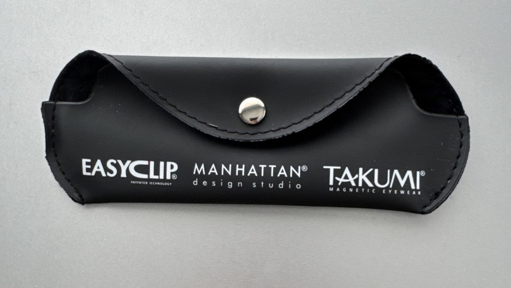 Aspex sunclip case.  new.