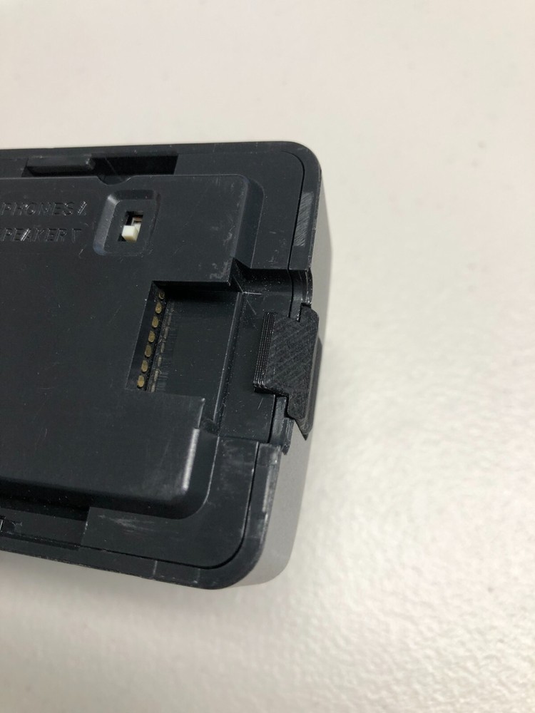 3D Printed Front Release Latch & Spring for ICOM IC-703/706 Series MKIIG MKII