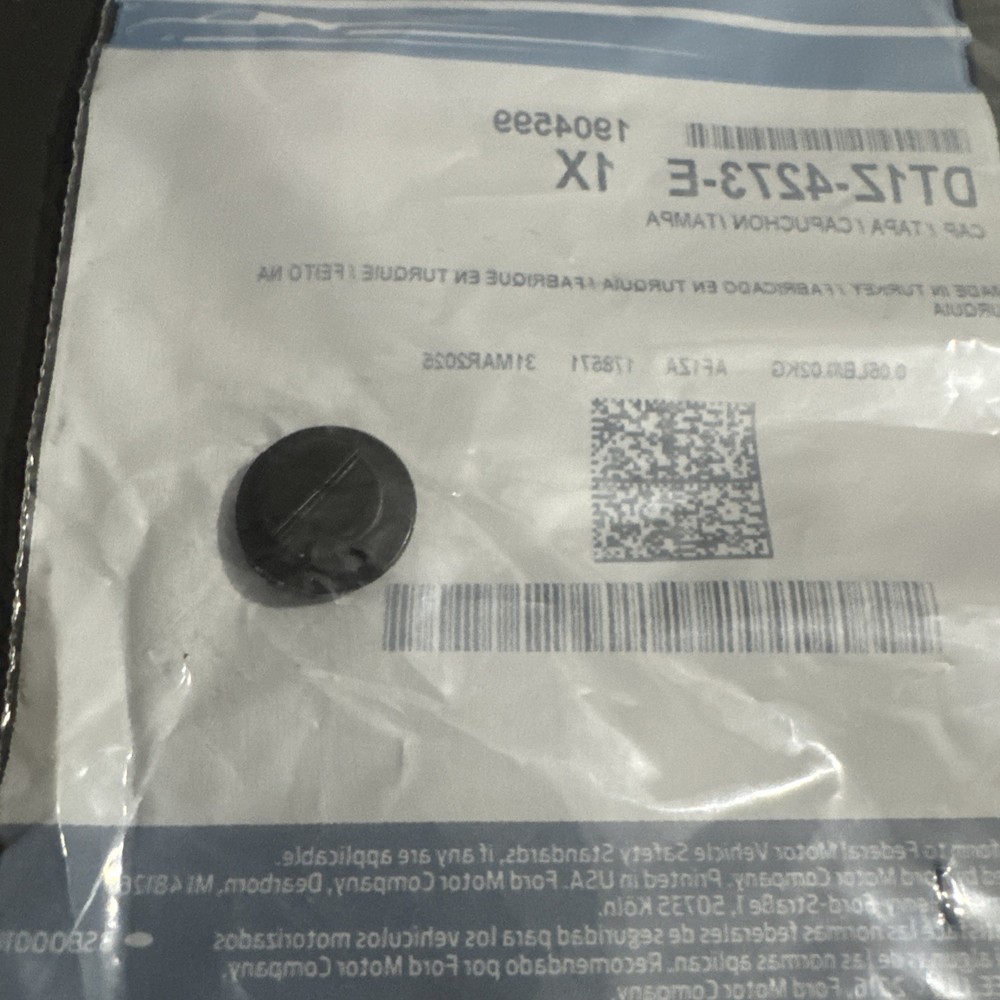 Genuine Ford Check Cap DT1Z-4273-E