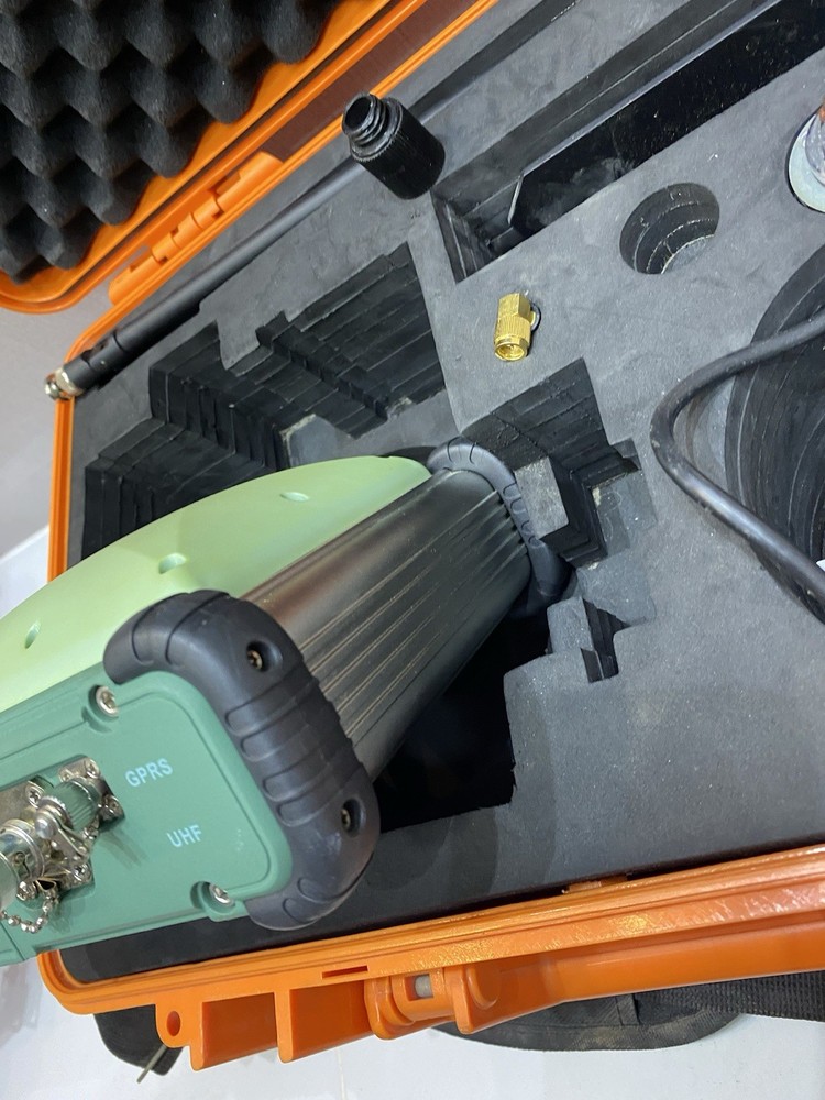 FOIF SGS 828 GPS Receiver