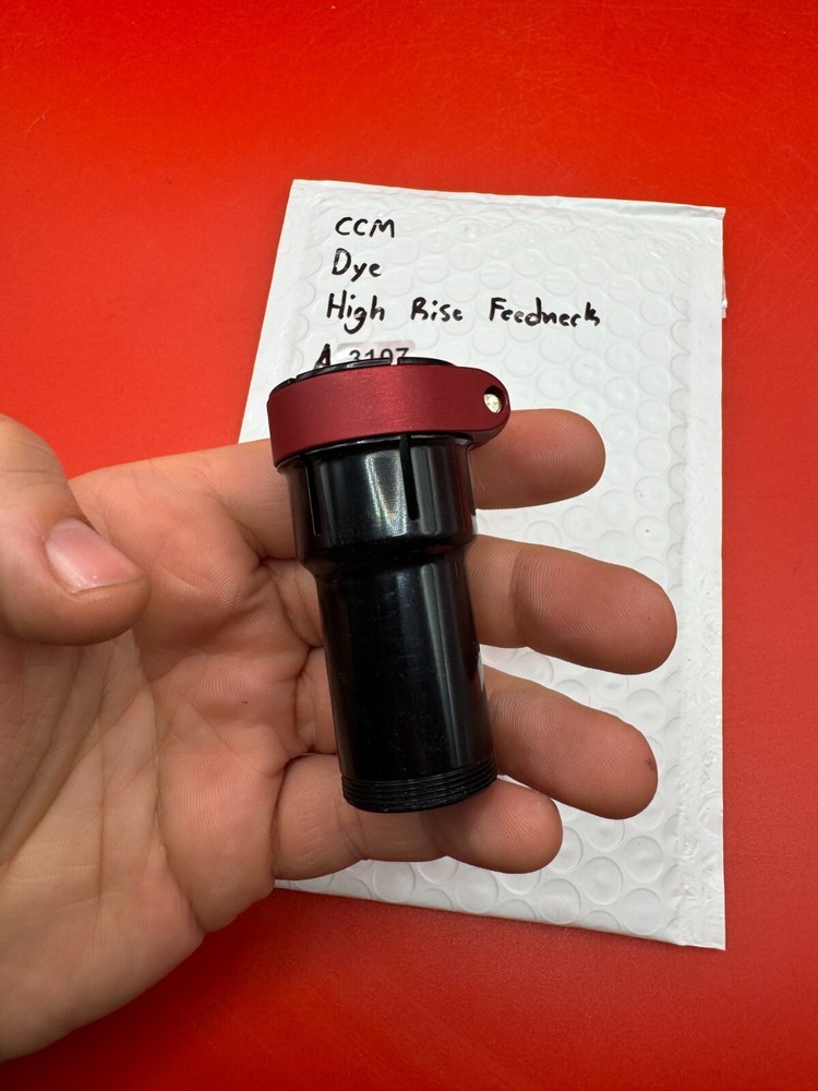 CCM Dye High Rise Feedneck