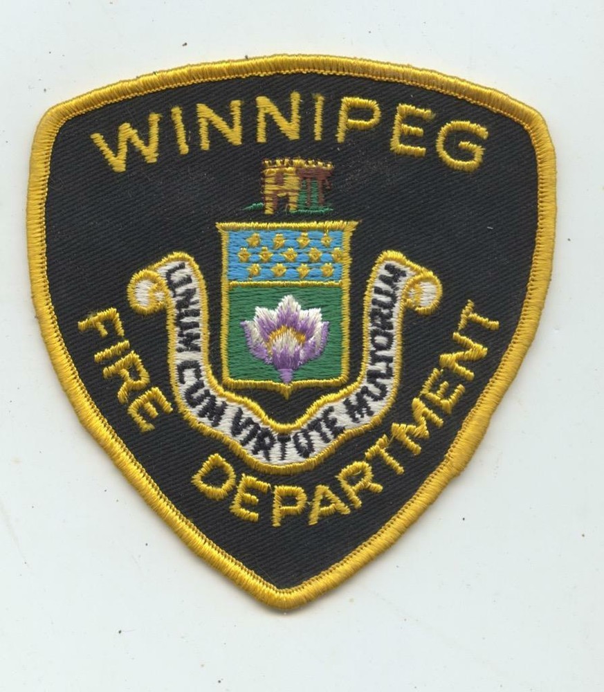 WINNIPEG FIRE DEPARTMENT SHOULDER FLASH.-V G 2653B