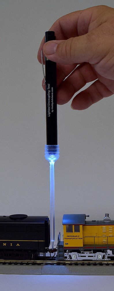 Lighted Uncoupling Tool (pkg of 2) for Multi-Scale Couplers from HobbyAdvisors